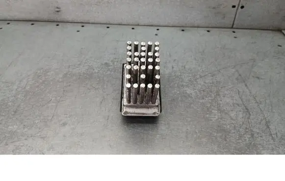 Audi A6 Allroad C5 Heater blower motor/fan resistor 4B0820521