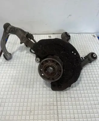 Mercedes-Benz CLS C257 Front wheel hub spindle knuckle A2133325200