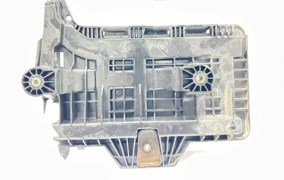 Volkswagen Caddy Battery box tray 1K0915333B