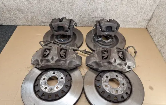 Audi Q7 4M Brake discs and calipers set 4M0615301AS 4M0615106FL 4M0615105FL