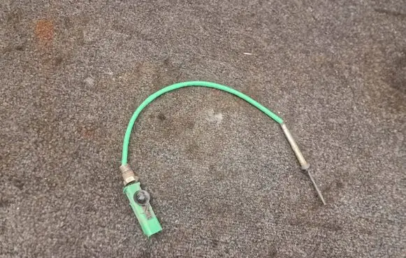 Exhaust gas temperature sensor