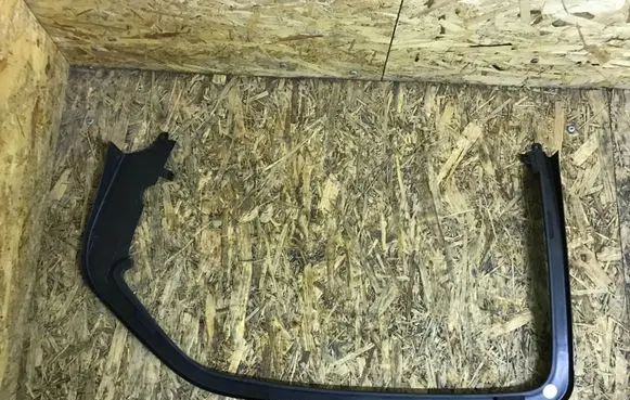 Opel Mokka Other rear door trim element 