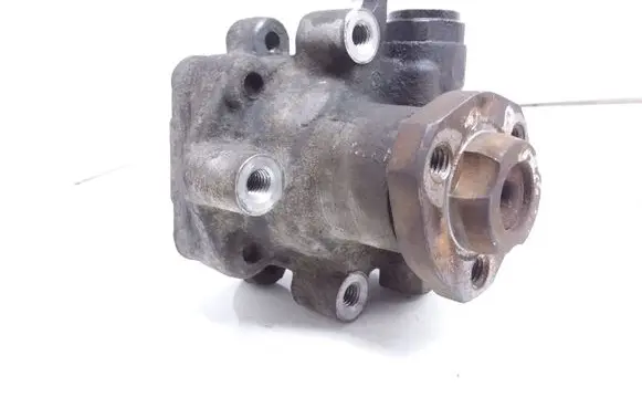 Volkswagen Golf IV Power steering pump
