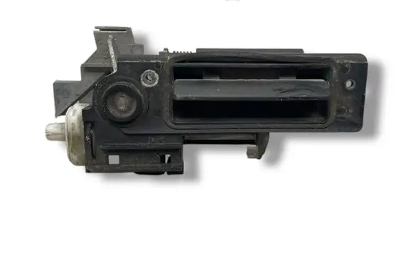 Mercedes-Benz E W210 Tailgate/trunk/boot exterior handle 82513621