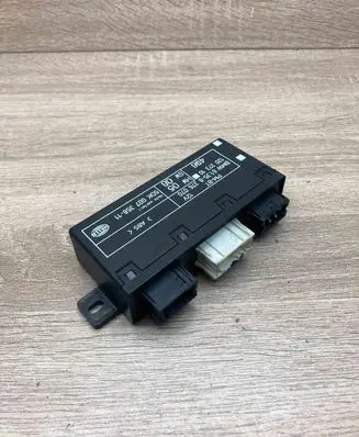BMW 5 E39 Door control unit/module 8376070 12037310