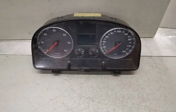 Volkswagen Touran I Speedometer (instrument cluster) 1T0920862A