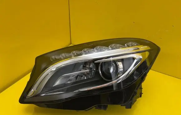 Mercedes-Benz GLA W156 X156 Headlight/headlamp A1569062300