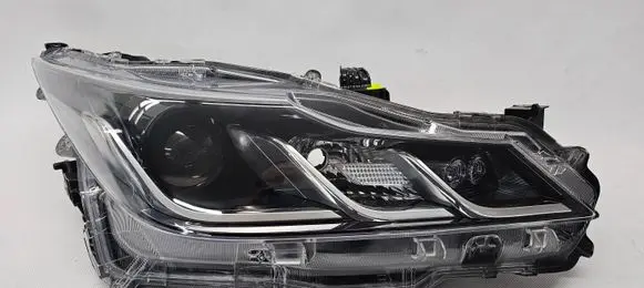Toyota Corolla E210 E21 Headlight/headlamp 8111002T3100TOYOTACOROLLAE21SEDANLAMPAPRZDPRZEDNIAPRAWAZWYKALED