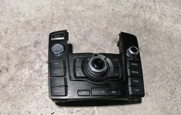 Audi Q7 4L Head unit multimedia control 4L0919614C 4L0905217B