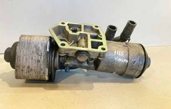 Volkswagen Tiguan Oil filter mounting bracket 045115389H