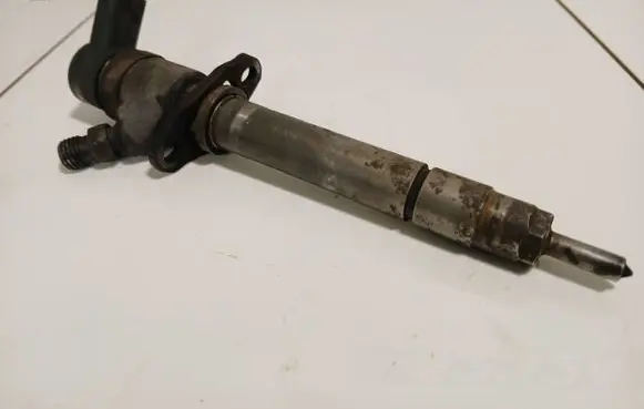 Volvo XC90 Fuel injector 0445110078 8658352