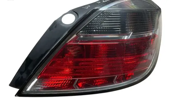 Opel Astra H Rear/tail lights 495056087 13222325