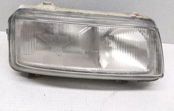 Volkswagen PASSAT B4 Headlight/headlamp 14197000R