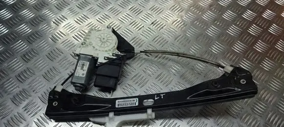 Volkswagen Jetta VI Front door electric window regulator 5C6839461A