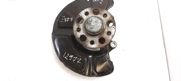 Mercedes-Benz E W212 Front wheel hub