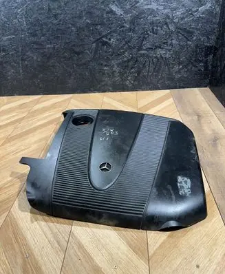Mercedes-Benz C W203 Engine cover (trim) A6460160624