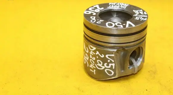 Piston