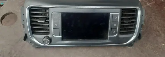 Peugeot Expert Screen/display/small screen 9825031680
