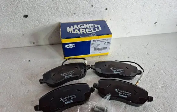 Fiat Ulysse Brake pads (front) 71772213