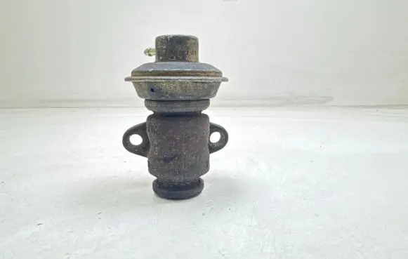 Renault Scenic I EGR valve 7700874840B