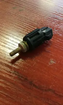 Coolant temperature sensor
