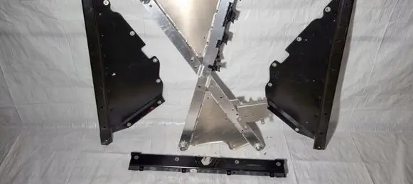 BMW i3 Engine splash shield/under tray
