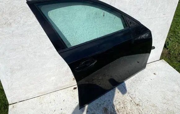BMW 5 E60 E61 Front door 