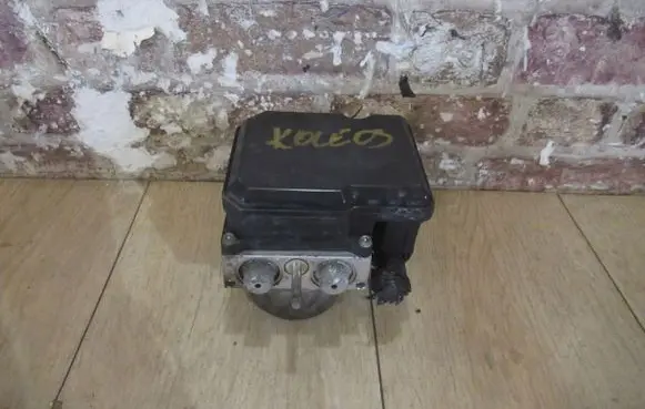 Renault Koleos I ABS control unit/module 