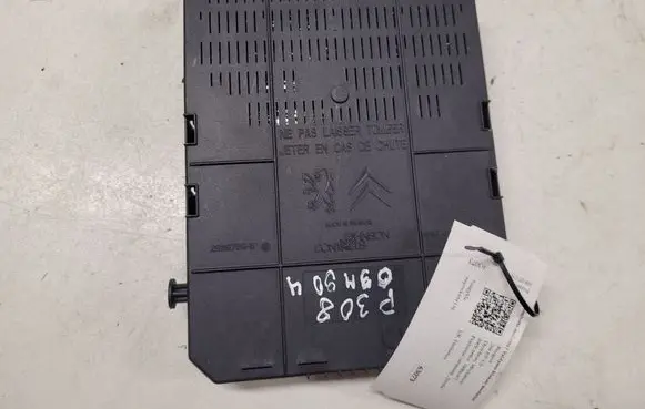 Peugeot 308 Comfort/convenience module 966405878002 BSI04EVK0100230409