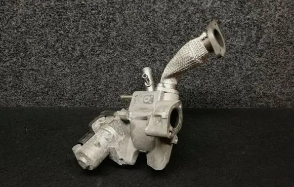 Audi A8 S8 D3 4E EGR valve 057131501C