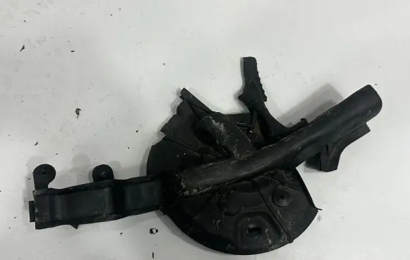 BMW 4 F32 F33 Other body part 8066662 8058562