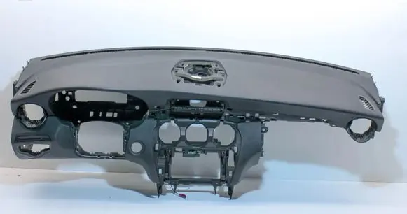 Mercedes-Benz C W205 Dashboard A2056800087 2058600002