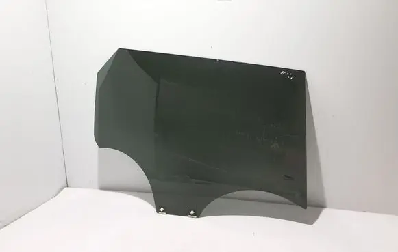 Renault Scenic E-Tech V Rear door window glass 823006067R