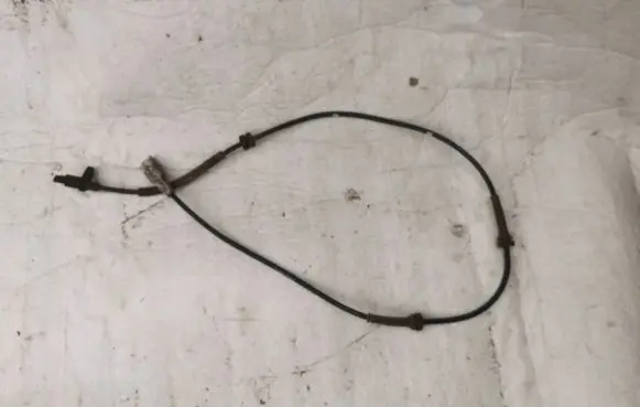 Citroen Berlingo ABS rear brake sensor 9653663180