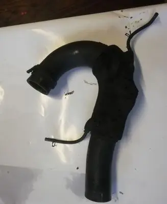 Toyota Auris 150 Intercooler hose/pipe NOCODE