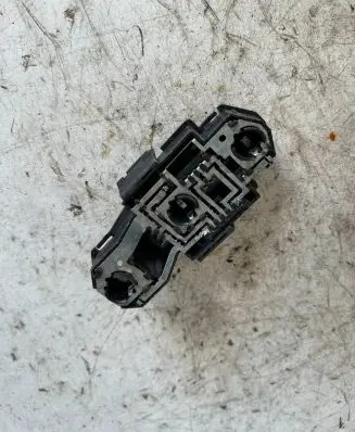 Volkswagen PASSAT B4 Tail light bulb cover holder 3a9945257