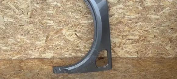 Volvo XC40 Fender K70K508