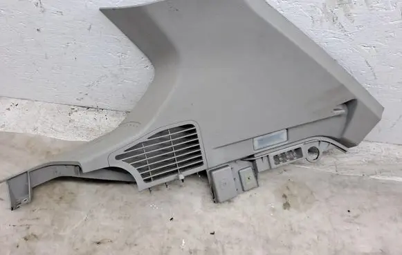 BMW X3 F25 (D)pillar trim (top) 7228140