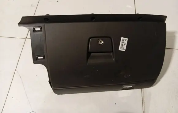 Volvo S40 Glove box 8626141