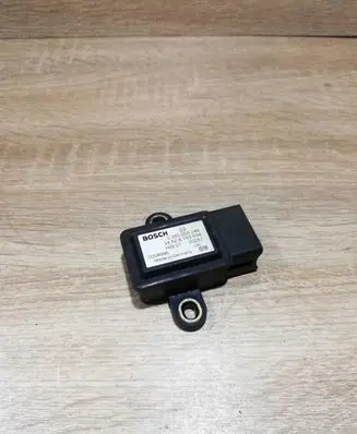 BMW 5 E39 ESP acceleration yaw rate sensor 0265005248 6753694