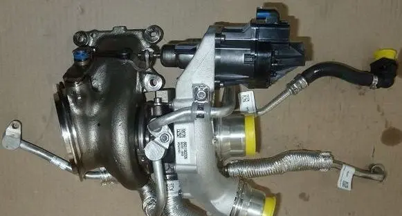 BMW X3 G01 Turbo 852087-0008