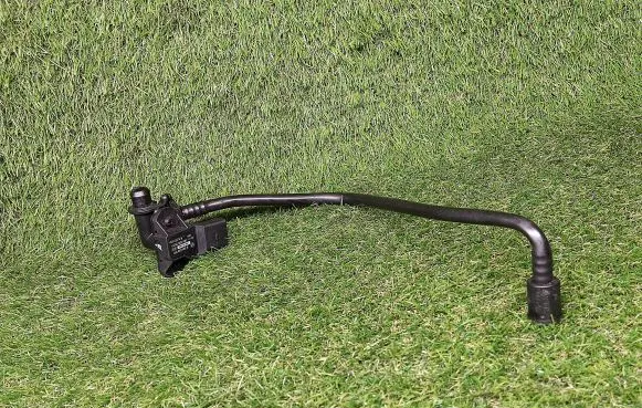 Volkswagen Tiguan Air pressure sensor 1K0906207A 0261230170