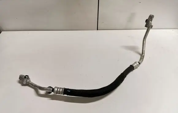 Subaru Outback (BS) Air conditioning (A/C) pipe/hose