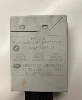 BMW 5 F10 F11 Parking PDC control unit/module 6854698 0000025B