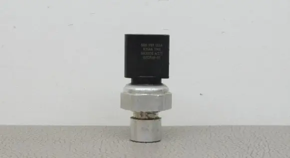 Air conditioning (A/C) pressure sensor