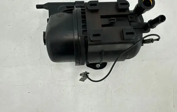 Land Rover Range Rover Evoque L538 Fuel filter housing HJ323B072AA