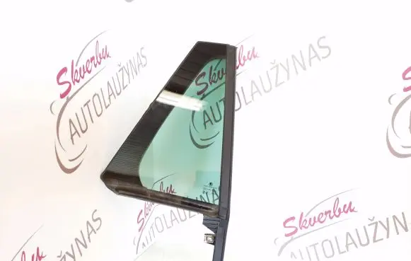 Skoda Kamiq Rear vent window glass 658845214A 658845214