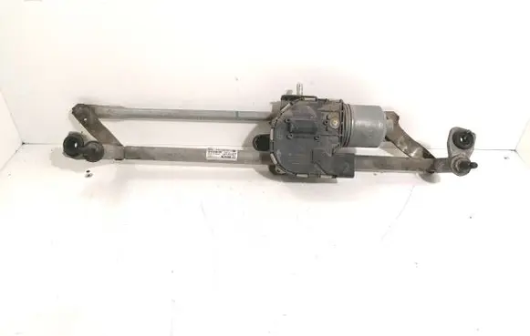Skoda Octavia Mk2 (1Z) Front wiper linkage and motor 1397220652 3397021452