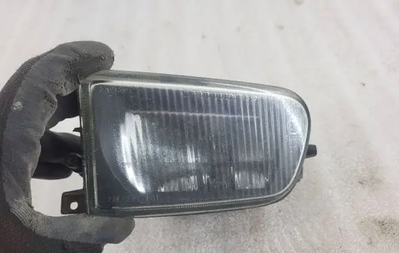 BMW 5 E39 Front fog light 8377383 37031999 37034749