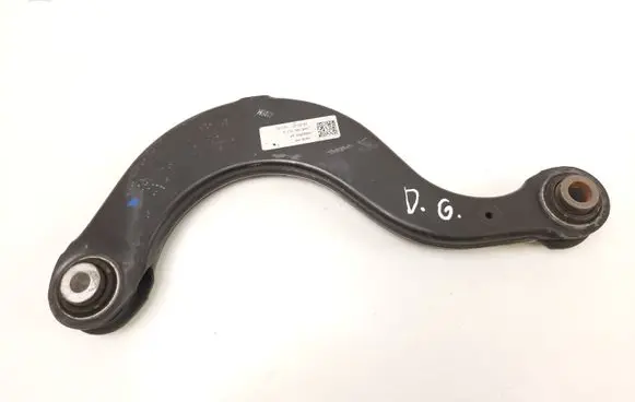 Volkswagen PASSAT B8 Rear control arm 5Q0505323D